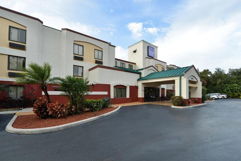 Sleep Inn & Suites Port Charlotte-Punta Gorda Extérieur photo